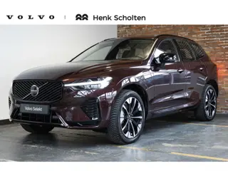 Volvo XC60 T6 Plug-in hybrid AWD Ultra Dark | Panoramadak | Verwarmbare voorstoelen+stuurwiel+achter