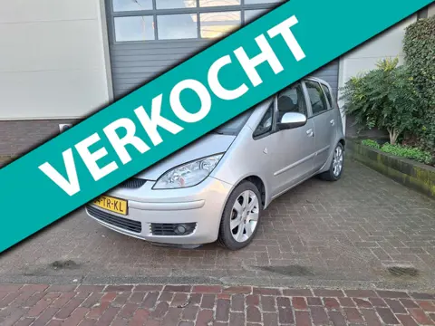Mitsubishi Colt Gereserveerd-Gereserveerd-Gereserveerd