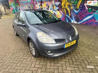 Renault Clio 1.6-16V Dynamique S panorama dak digitale airco cruise controle boeken aanwezig zeer ne