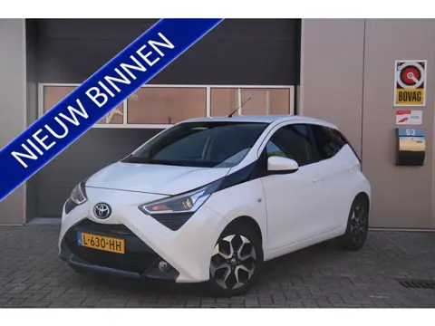 Toyota Aygo 1.0 VVT-i x-joy, Carplay, Camera, Airco