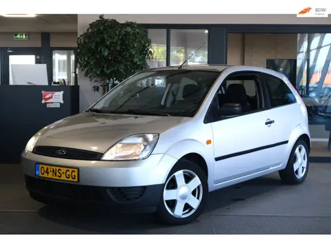 Ford Fiesta 1.3 Centennial Airco Radio
