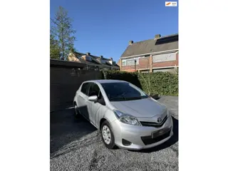 Toyota Yaris 1.0 VVT-i Now
