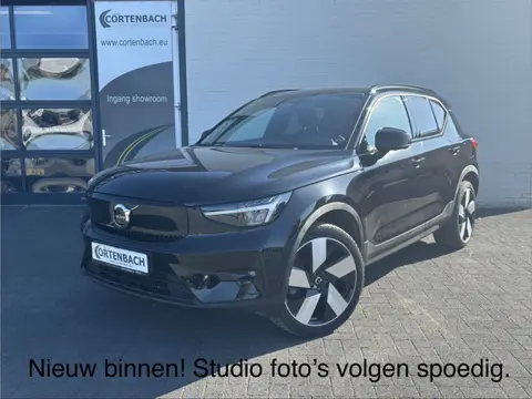 Volvo XC40 Recharge Twin Ultimate 78 kWh | Zwenkbare trekhaak | Panorama dak | Adaptieve cruise | Ha