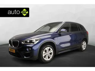 BMW X1 sDrive18i High Executive | Trekhaak | Stoelverwarming | Sport Line