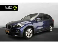 BMW X1 sDrive18i High Executive | Trekhaak | Stoelverwarming | Sport Line