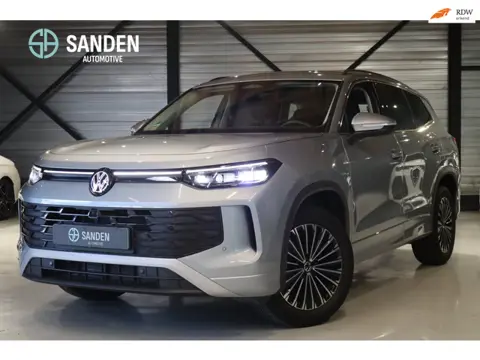 Volkswagen Tayron 1.5 eTSI Life Edition 7 persoons|Automaat|Navigatie|MATRIX IQ.LIGHT|Camera|Sfeerve
