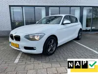 BMW 1-serie 116i Limited Edition Airco Lm Velgen Pdc