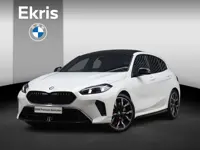 BMW 1-serie 5-deurs 120 | M Sportpakket Pro | Panodak | Harman Kardon | Getint Glas | Comfort Access