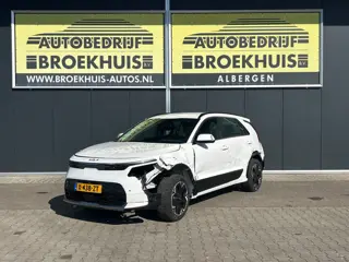 Kia Niro EV DynamicLine 64.8 kWh (bj 2024, automaat)