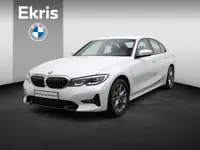 BMW 3 Serie Sedan 330e High Executive | Model Sport Line | Parking Pack | Sportstoelen | Parking Ass