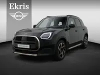 MINI Countryman C Favoured Trim + Pakket L + Panorama dak + Harman Kardon + Camera + Led + 19''
