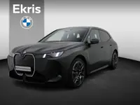 BMW iX xDrive45 M Sportpakket Pro | Stuurwielrand Verwarmd | Comfort Access | M Multifunctionele voo