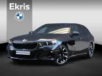 BMW 5-serie Touring 530e | M Sportpakket Pro | Panodak | Trekhaak | Head-Up | Bowers & Wilkins | Dri