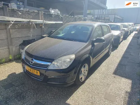 Opel Astra 1.6 Essentia Inruil is Mogelijk