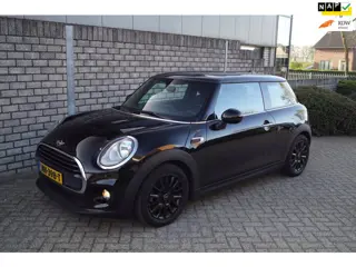 Mini Mini 1.5 Cooper Business 3 DRS Navi Airco Cruise Elektrische Ramen en Spiegels LMV 16 Inch Orig