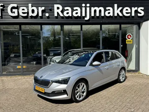 Škoda Scala 1.0 TSI Sport Business*Panoramadak*LED*Navi*Camera*Trekhaak*