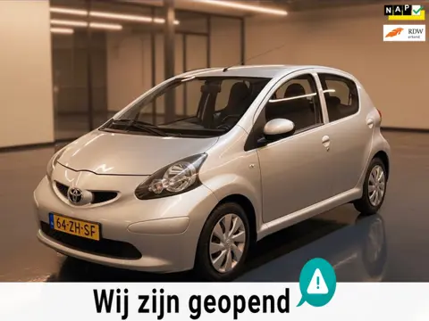 Toyota Aygo 1.0-12V +-AUTOMAAT-KM 90215 NAP-ELEK RAMEN