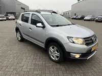 Dacia Sandero 0.9 TCe Stepway Lauréate 40 dkm (bj 2015)