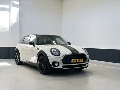 Mini Mini Clubman 1.5 Cooper | Navigatie | Airco | LM velgen |