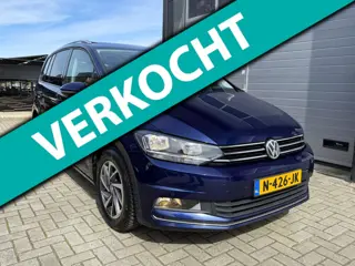 Volkswagen Touran 1.4 TSI Highline 7p Schuif-/Kanteldak - Trekhaak (1.500 kg) - Navigatie - Stoelver