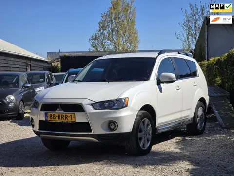 Mitsubishi Outlander 2.0 Intro Edition Trekhaak/Bluetooth/Cruise