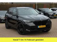 BMW X5 xDrive50e / Trekhaak / Panoramadak / Camera / Leder / Luchtvering / Keyless / DAB / Stoelverw