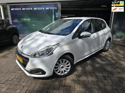Peugeot 208 1.2 PureTech Blue Lion | NIEUWE APK | 12MND GARANTIE | NAVI | AIRCO | CRUISE |