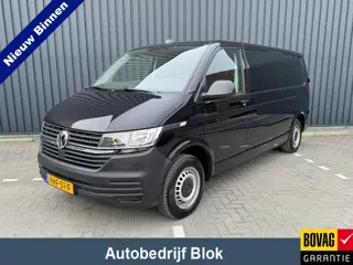 Volkswagen Transporter 2.0 TDI L2H1 28 Economy Business | Trekhaak | Apple Carplay/ Android Auto | C