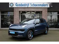 Lynk & Co 01 1.5 MY23! ZWARTE-HEMEL ROLHOES MY23 360-CAMERA PANO/SCHUIF INFINITY DAB NAVI CARPLAY ST