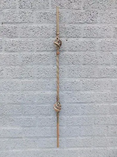 Trapstaaf , trapspijl , hekwerk , kado