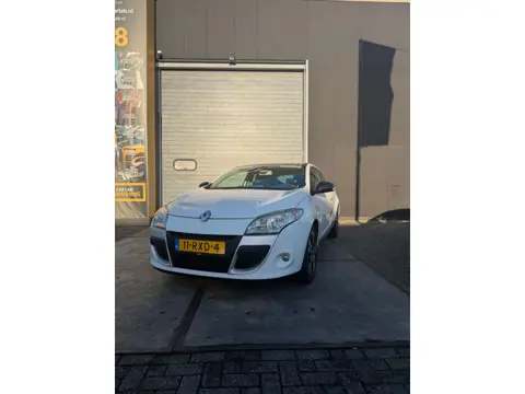 Renault Mégane Coupé 1.4 TCe Bose | Keyless go & entry | APK | Leder