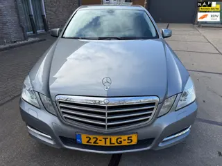 Mercedes-Benz E-klasse 200 CGI Edition Sport ))) RIJDT ALS NIEUWE ))))