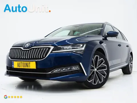 Škoda Superb Combi 1.4 TSI iV Laurin & Klement | Trekhaak | Leder | Canton | 360 | Keyless | Adaptiv
