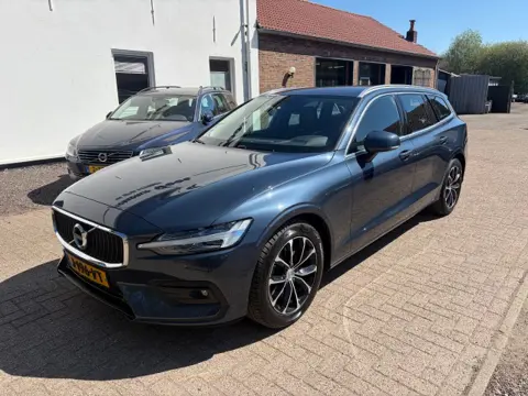 VOLVO V60 B3 Business Pro Pilot Assist Harman/Kardon Camera Stuurverwarming