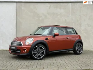 Mini Mini 1.6 Cooper PANO Airco Stoelverwarming 17 inch