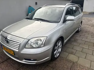 Toyota Avensis Wagon 2.0 VVTi Linea Luna AIRCO CLIMA