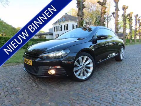Volkswagen Scirocco 1.4 TSI Highline Ecc Cruisecontrol Stoelverwarming Sportstoelen Navigatie Keyles