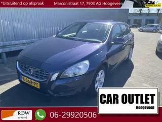 Volvo V60 1.6 T3 Ocean Race Clima, Stoelvw, Navi, CC, PDC, LM, Afn.Trekh, – Inruil Mogelijk –