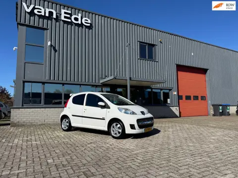 Peugeot 107 1.0-12V Sportium 5drs Airco Apk