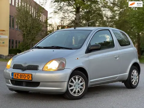 Toyota Yaris 1.0-16V VVT-i