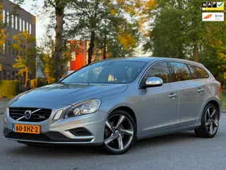 Volvo V60 1.6 T3 R-Design