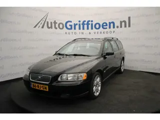 Volvo V70 2.4 Edition II met schuifdak en trekhsaak