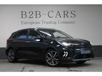 Kia Niro 1.6 GDi Hybrid ExecutiveLine - Schuifdak - Lederen Bekleding - Navigatie