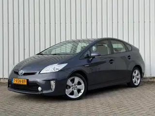 Toyota Prius 1.8 Business|Facelift|HUD|Trekhaak|Cruise|Keyless|Navi|Camera
