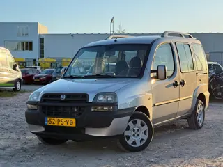 Fiat Doblò 1.6-16V ELX/ ZIJDEUREN