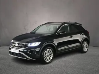 Volkswagen T-Roc Life Edition 1.5 TSI 150pk DSG Automaat Adaptive cruise control, Achteruitrijcamera