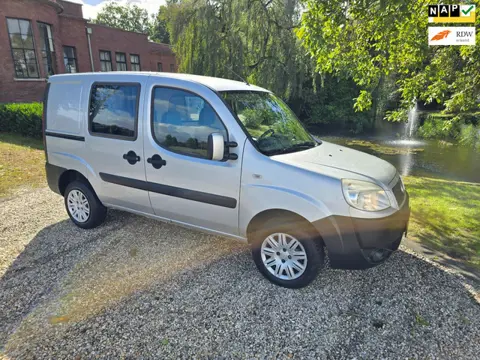 Fiat FIAT DOBLO CARGO 1.6 BENZINE