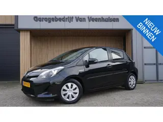 Toyota Yaris 1.5 101pk 5Drs Full Hybrid Automaat Aspiration Navi A-Camera Clima LED 73987km! *NL Aut
