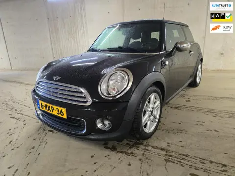 Mini Mini 1.6 One Holland Street