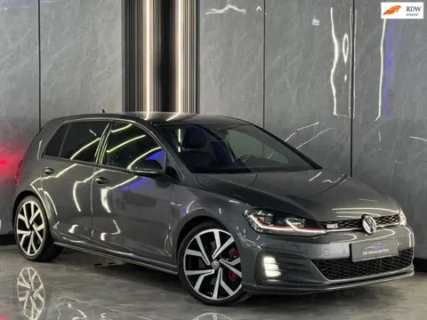 Volkswagen Golf 2.0 TSI GTI Performance Virtual Cocpit | Camera | Leer | Stoelverwarming | ACC | Sfe